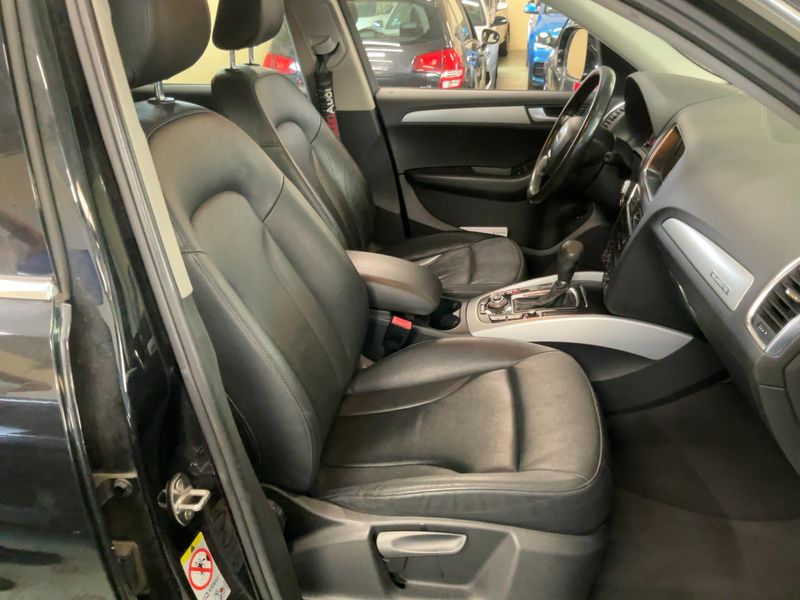 Audi Q5 3.0 V6 TDI quattro Ambiente 2010 – снимка 16