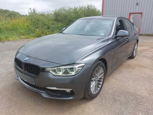 BMW 3er 318d Luxury Line 2016