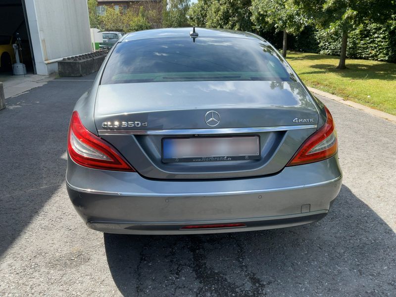 Mercedes-Benz CLS-Klasse CLS 350 d 4Matic BlueTEC 2015 – снимка 7