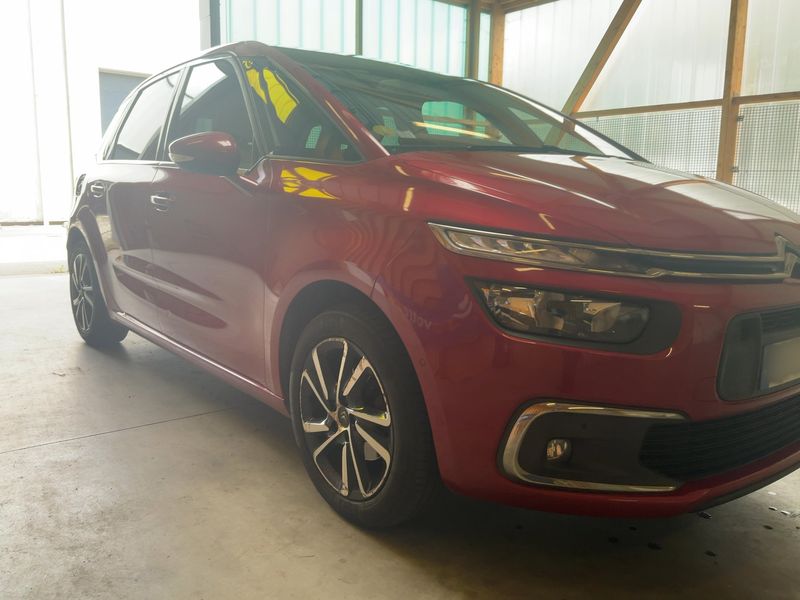 Citroen C4 Picasso 1.6 Blue-HDi Feel 2017 – снимка на щета 12