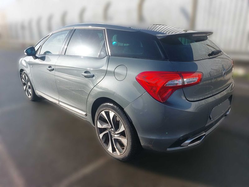 Citroen DS5 2.0 HDi Hybrid4 Pure Pearl 2013 – снимка 3