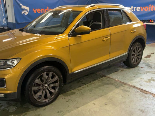 Volkswagen T-Roc 2.0 TDI R-Line 2021 – снимка 2