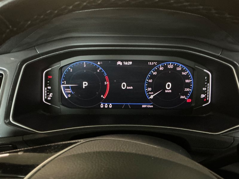 Volkswagen T-Roc 2.0 TDI R-Line 2021 – снимка 18