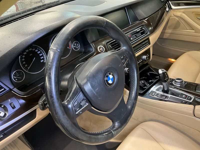 BMW 5er 525d 2013 – снимка 25