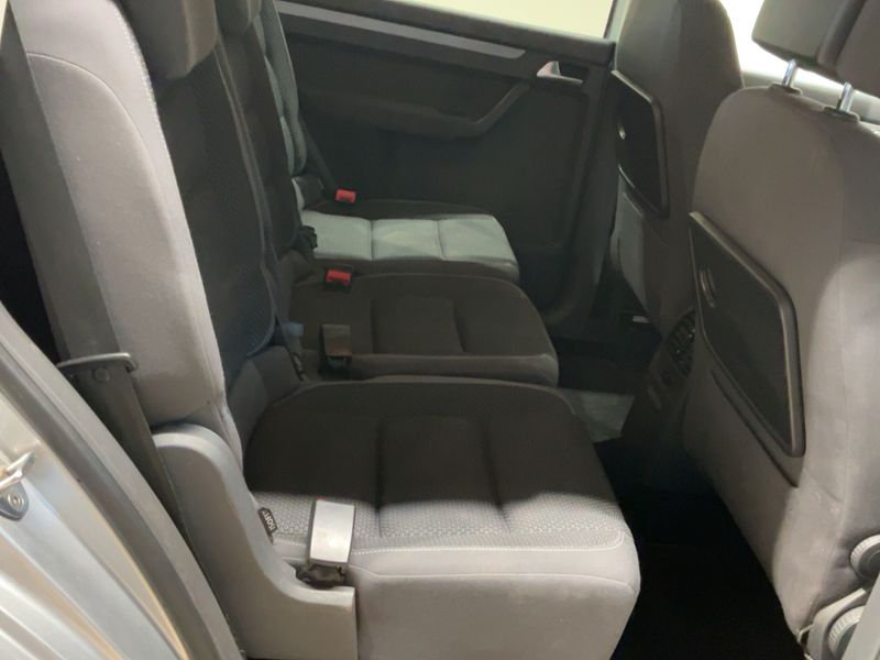 Volkswagen Touran 1.4 TSI Comfortline 2014 – снимка 19
