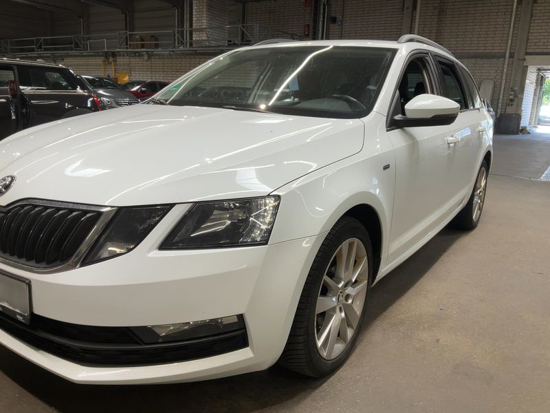 Skoda Octavia 1.6 TDI Clever 2018 – снимка 2