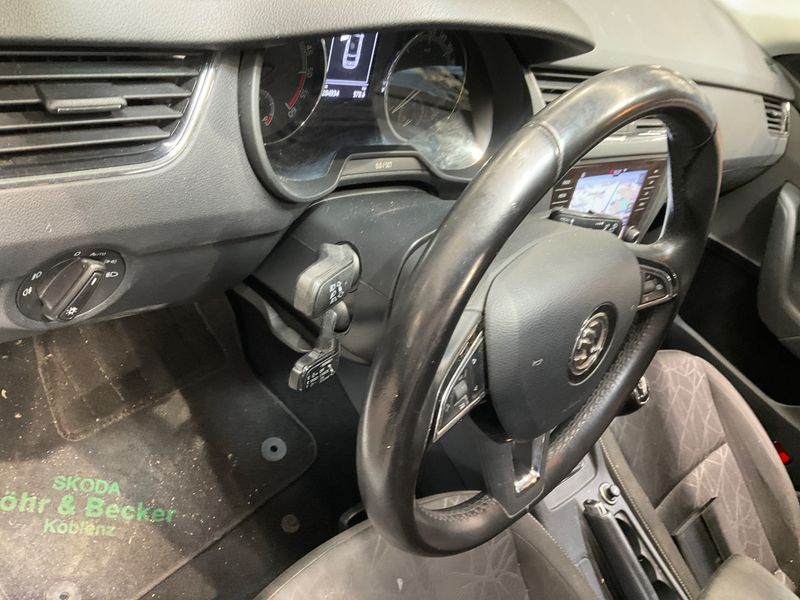 Skoda Octavia 1.6 TDI Clever 2018 – снимка 29