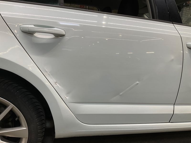 Skoda Octavia 1.6 TDI Clever 2018 – снимка 25