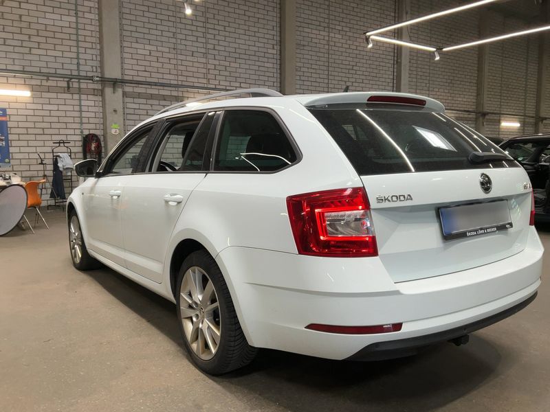 Skoda Octavia 1.6 TDI Clever 2018 – снимка 6