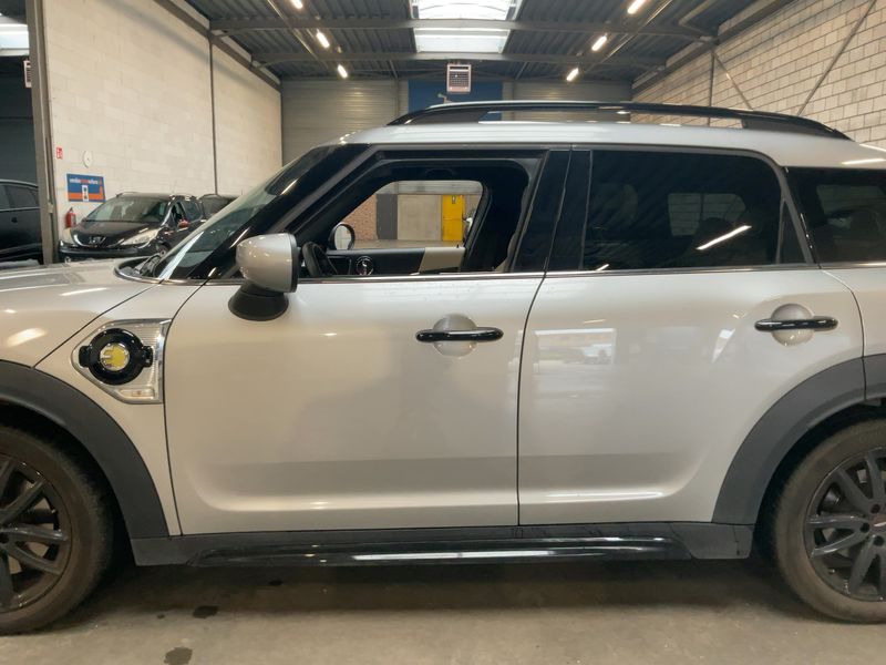MINI Countryman Cooper S E Hybrid ALL4 John Cooper Works Trim 2023 – снимка 4