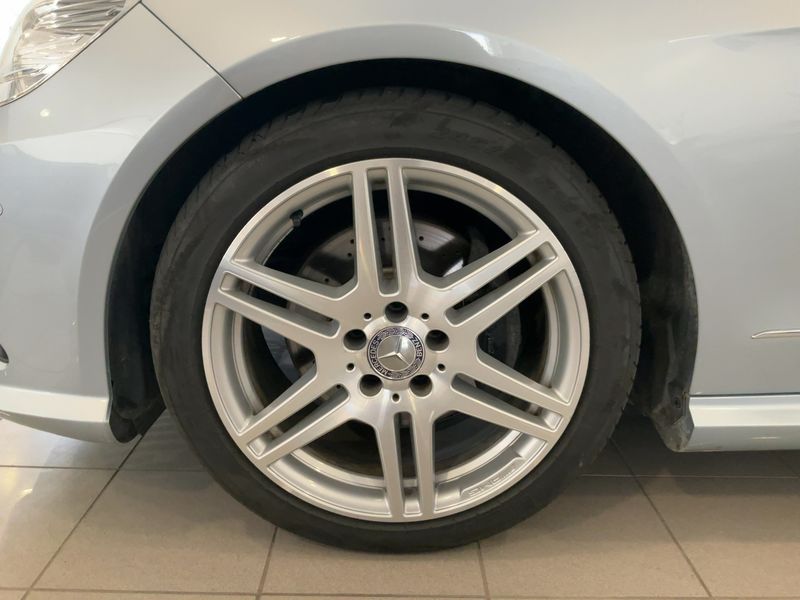 Mercedes-Benz E-Klasse E 300 Hybrid T BlueTEC Avantgarde 2013 – снимка 3