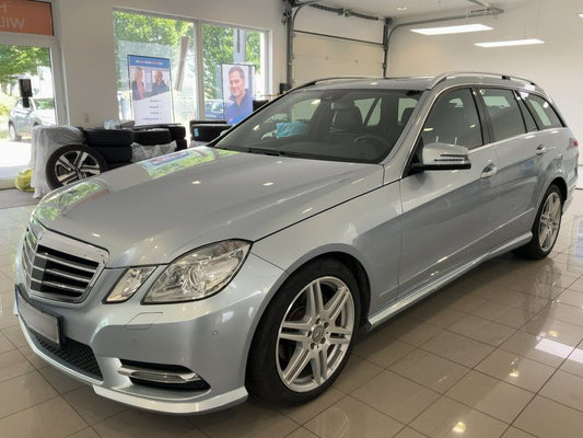 Mercedes-Benz E-Klasse E 300 Hybrid T BlueTEC Avantgarde 2013 – снимка 1