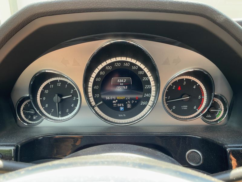 Mercedes-Benz E-Klasse E 300 Hybrid T BlueTEC Avantgarde 2013 – снимка 19
