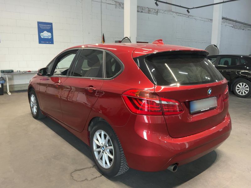 BMW 2er 218i Active Tourer Advantage 2016 – снимка 6