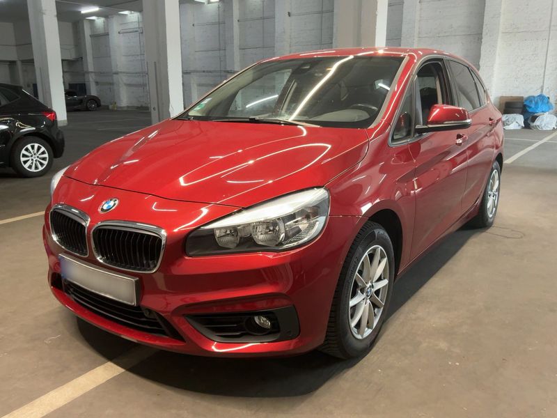 BMW 2er 218i Active Tourer Advantage 2016 – снимка 1