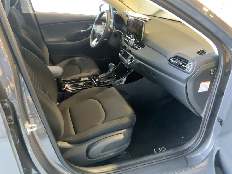 Hyundai i30 1.5 T-GDI Mild-Hybrid Advantage 2025 – снимка 16
