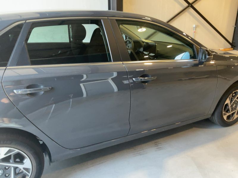 Hyundai i30 1.5 T-GDI Mild-Hybrid Advantage 2025 – снимка 10
