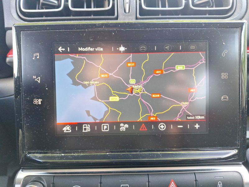 Citroen C3 1.2 PureTech Shine 2018 – снимка 13