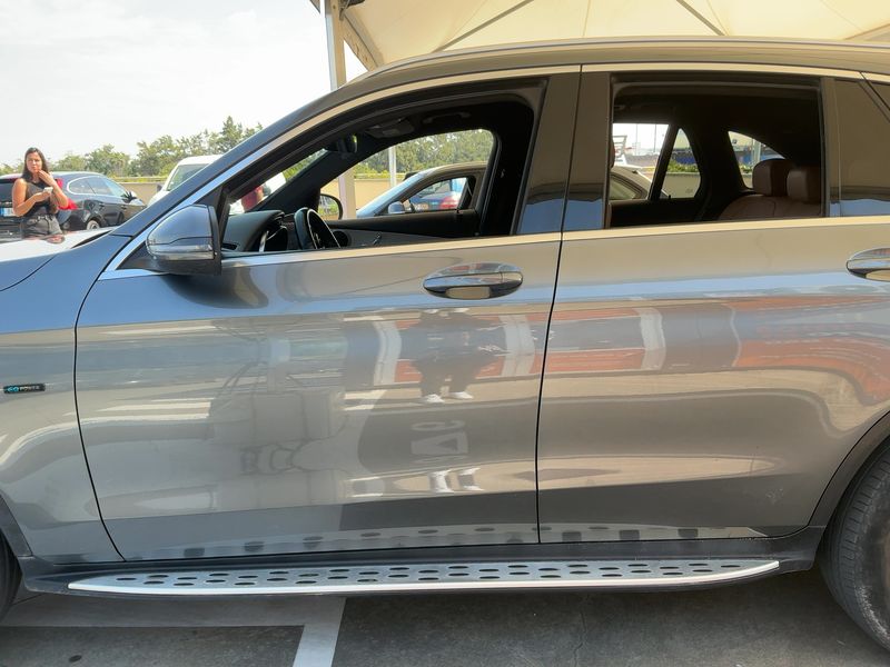 Mercedes-Benz GLC-Klasse GLC 300 de 4Matic AMG Line 2021 – снимка 4