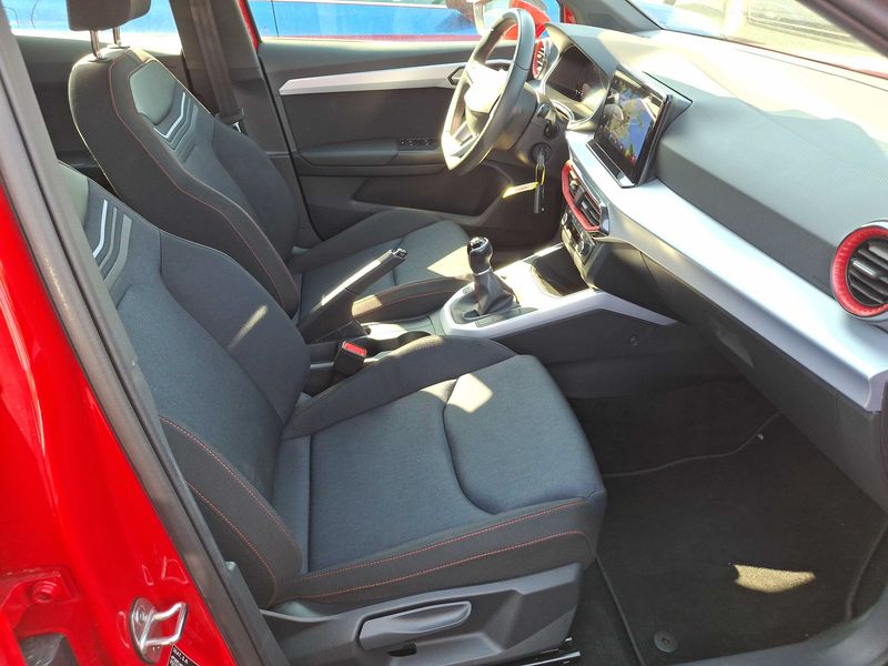 Seat Arona 1.0 TSI FR 2024 – снимка 10