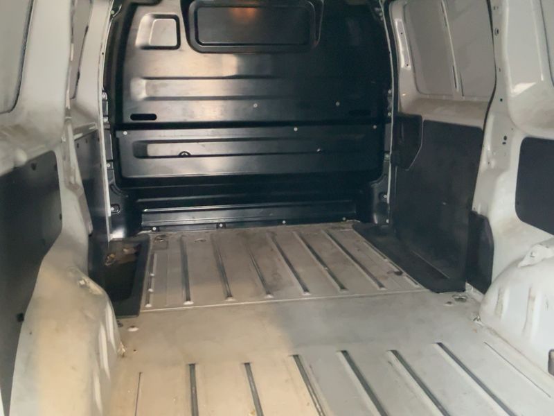 Citroen Jumpy 2.0 Blue-HDi Komfort Plus XL 2023 – снимка 15