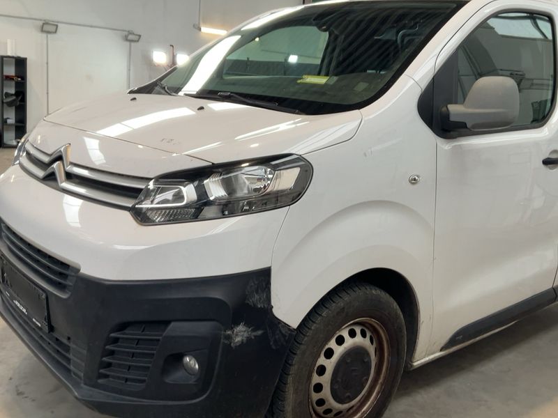 Citroen Jumpy 2.0 Blue-HDi Komfort Plus XL 2023 – снимка 2