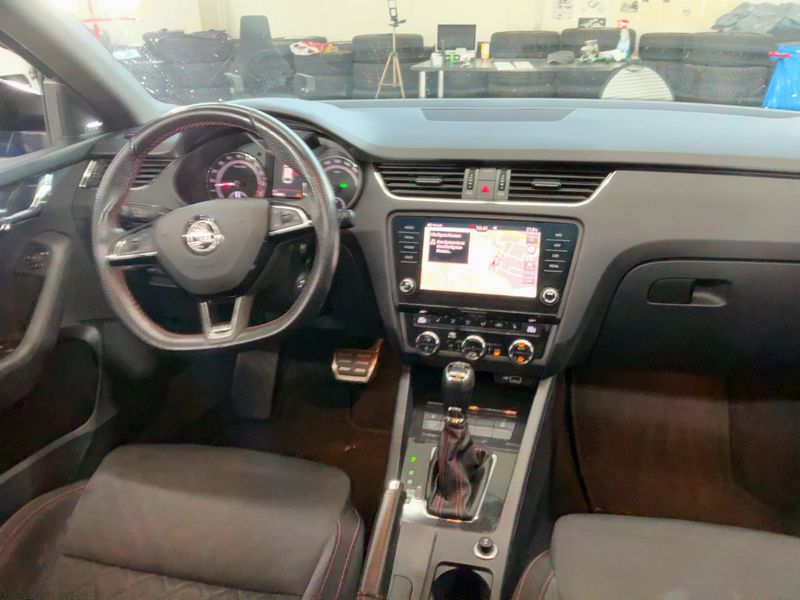 Skoda Octavia 2.0 TDI RS 4x4 2020 – снимка 17