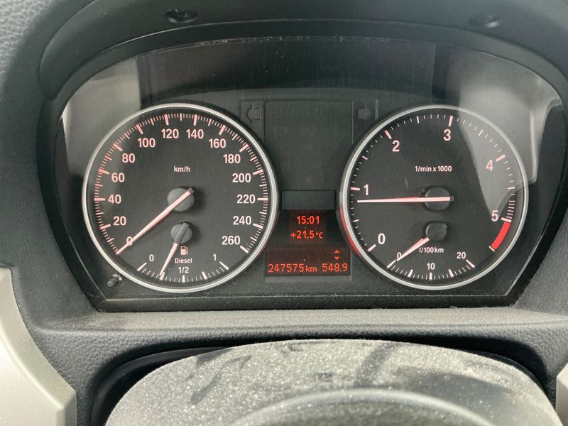 BMW 3er 320d 2011 – снимка 4