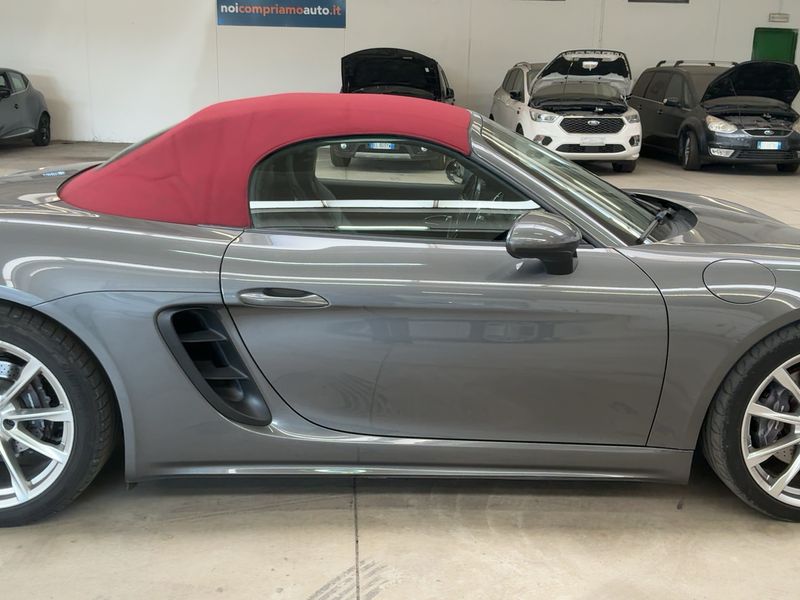 Porsche 718 Boxster 718 Basis 2019 – снимка 10