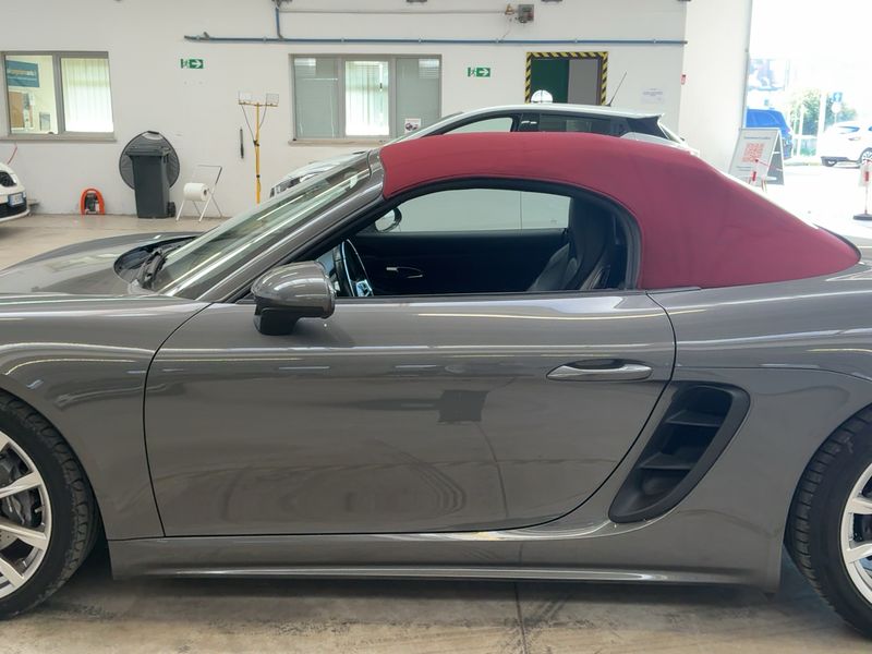 Porsche 718 Boxster 718 Basis 2019 – снимка 4