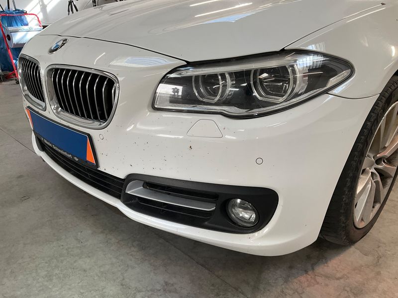BMW 5er 530d xDrive 2015 – снимка 37