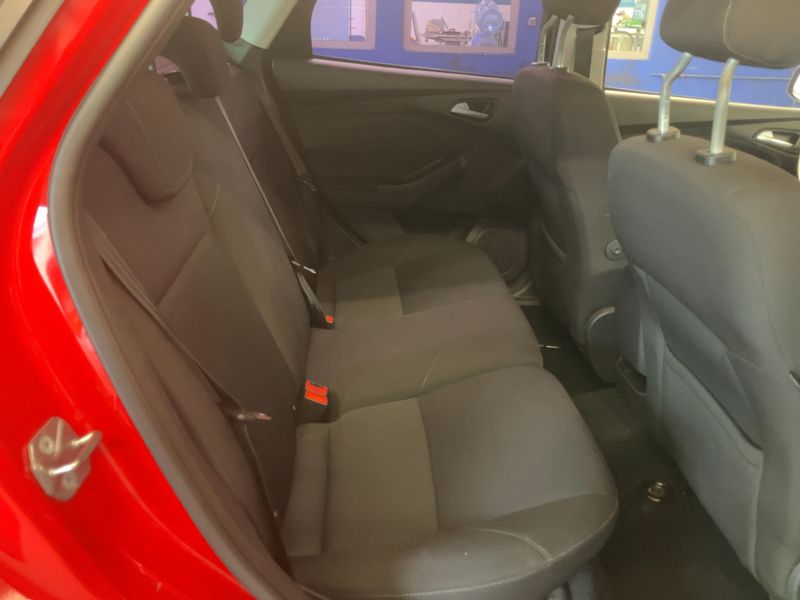 Ford Focus 1.5 TDCi Trend 2015 – снимка 19