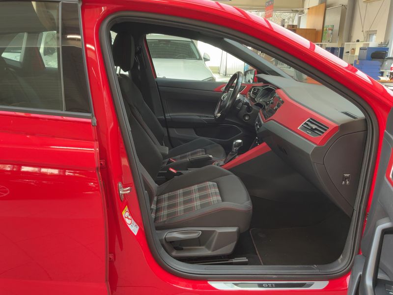 Volkswagen Polo 2.0 TSI GTI 2020 – снимка 16