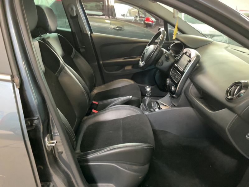 Renault Clio 1.2 TCe Energy Intens 2016 – снимка 16