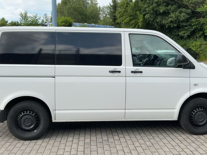 Volkswagen T5 Transporter 2.0 TDI Kasten 2015 – снимка 10