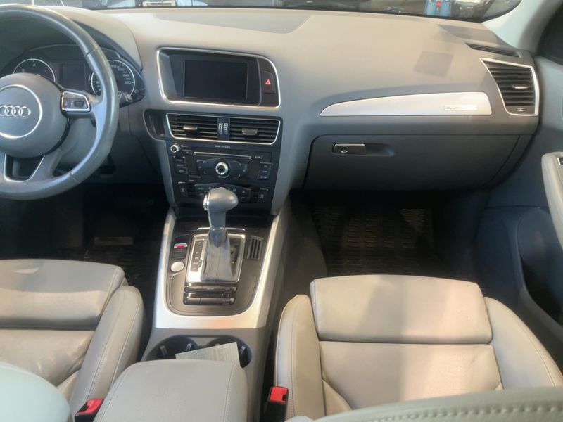 Audi Q5 3.0 V6 TDI quattro 2012 – снимка 17