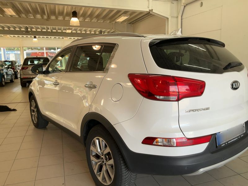 Kia Sportage 1.6 GDI Dream Team 2WD 2015 – снимка 6