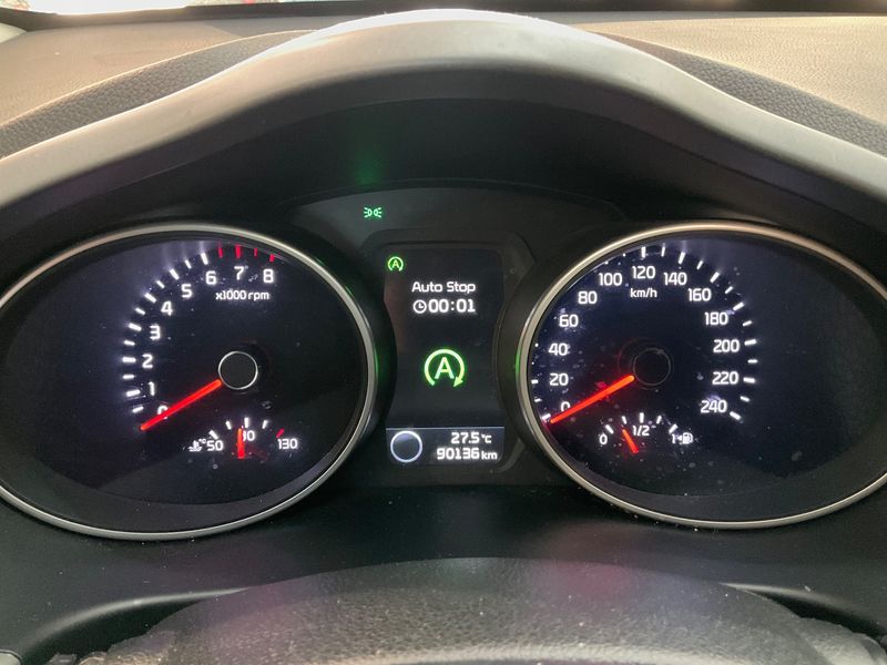 Kia Sportage 1.6 GDI Dream Team 2WD 2015 – снимка 18