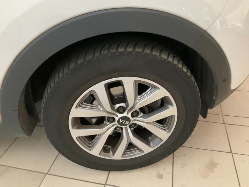 Kia Sportage 1.6 GDI Dream Team 2WD 2015 – снимка 11