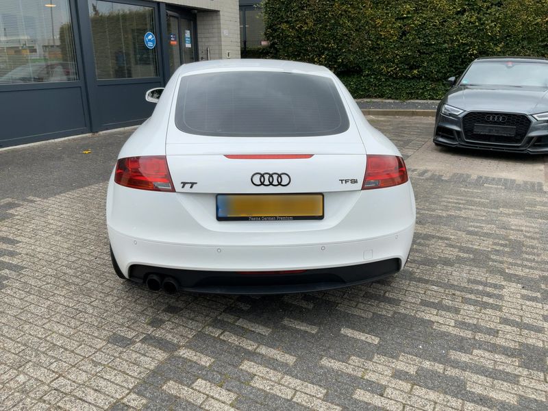 Audi TT 1.8 TFSI Coupe 2012 – снимка 7