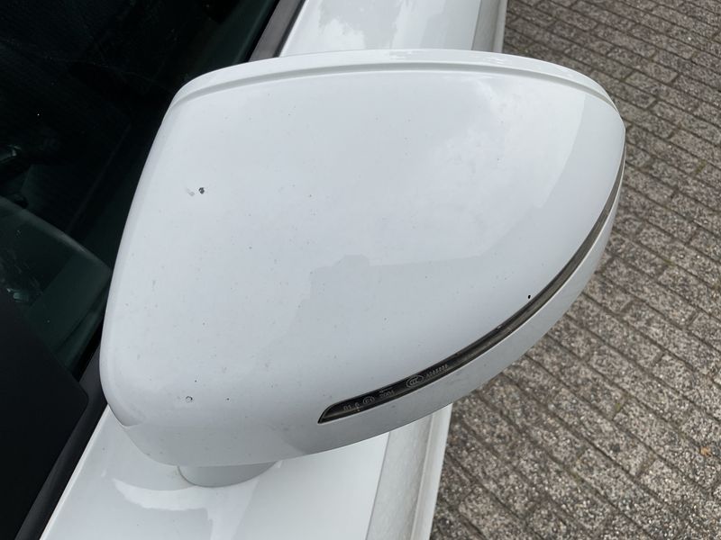 Audi TT 1.8 TFSI Coupe 2012 – снимка 22