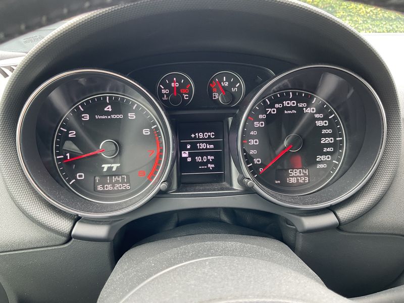 Audi TT 1.8 TFSI Coupe 2012 – снимка 18