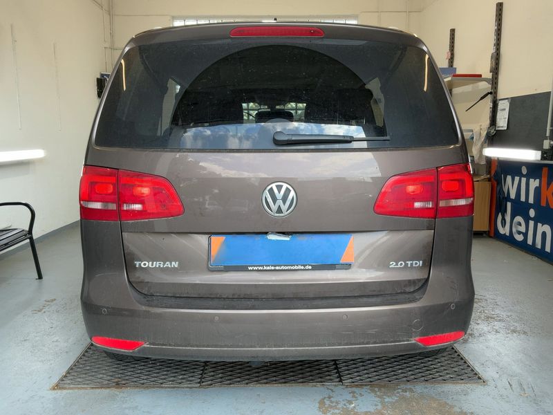Volkswagen Touran 2.0 TDI Highline BlueMotion Tech 2012 – снимка 7
