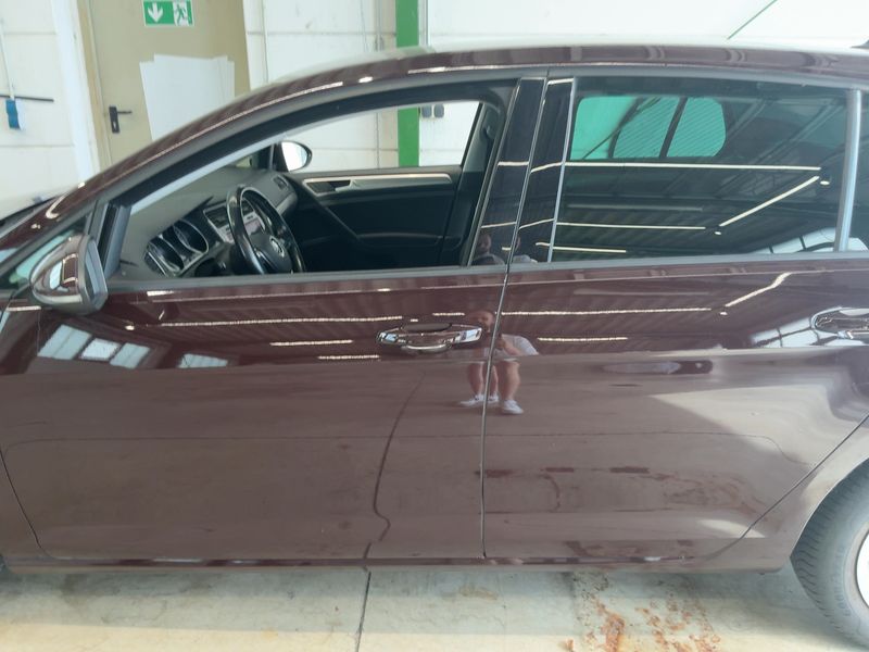 Volkswagen Golf VII 1.0 TSI Trendline BlueMotion Tech 2017 – снимка 4