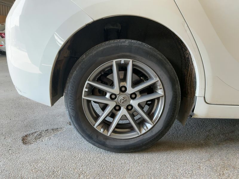 Toyota Verso 1.6 D-4D Feel! 2015 – снимка на щета