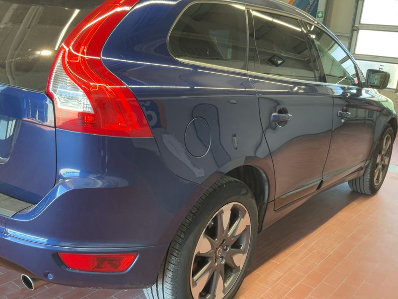 Volvo XC60 2.4 D5 Ocean Race AWD 2012 – снимка 8