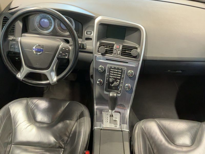 Volvo XC60 2.4 D5 Ocean Race AWD 2012 – снимка 17