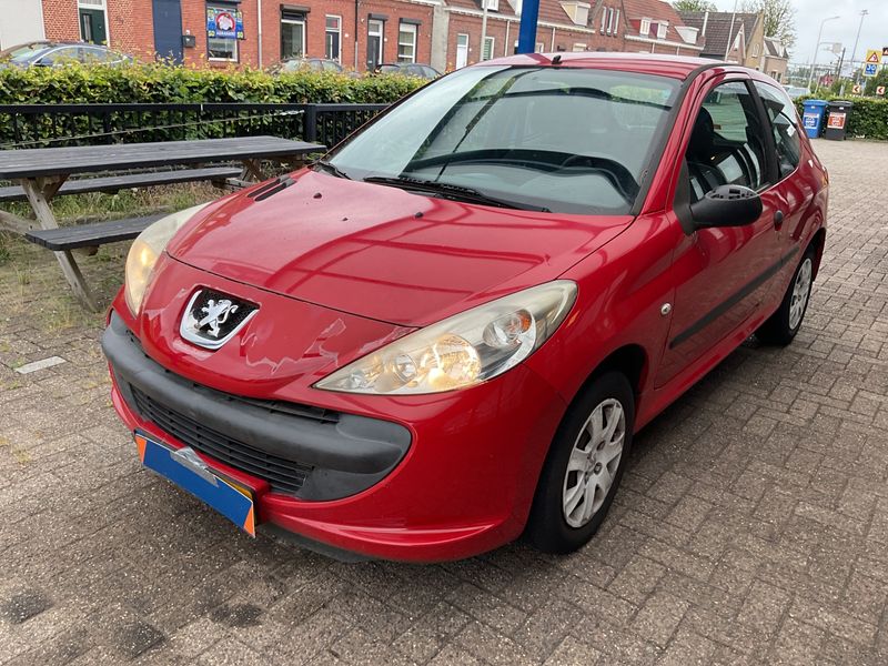 Peugeot 206+ 1.1 Urban 2011 – снимка 1