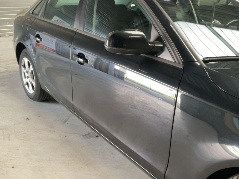 Audi A4 2.0 TFSI Attraction 2011 – снимка 12
