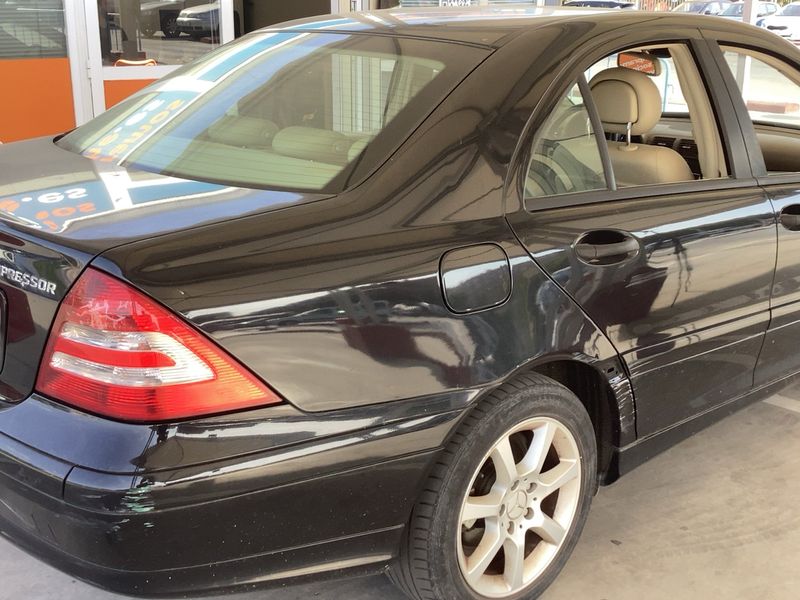 Mercedes-Benz C-Klasse C 230 Kompressor Classic 2004 – снимка 8